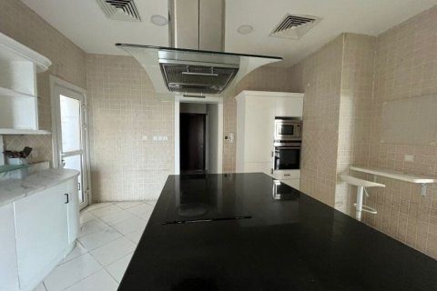 5 bedrooms Villa in Umm Suqeim, UAE No. 144972 5