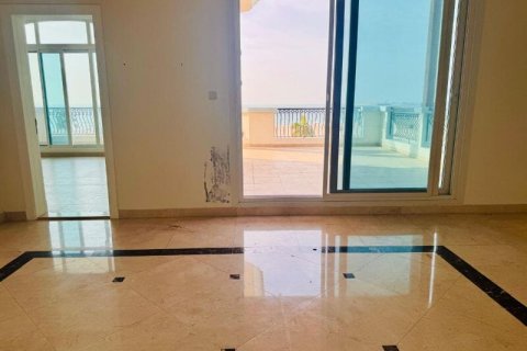 5 bedrooms Villa in Umm Suqeim, UAE No. 144972 18