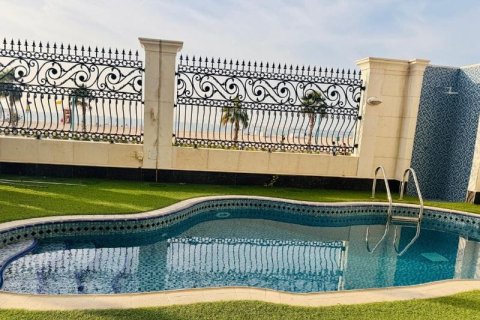 5 bedrooms Villa in Umm Suqeim, UAE No. 144972 21