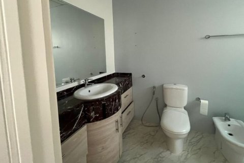 5 bedrooms Villa in Umm Suqeim, UAE No. 144972 3