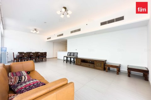 Appartement de 2 chambres à Dubai, UAE No. 87427 3