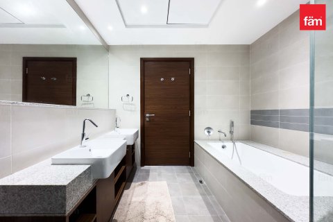 Appartement de 2 chambres à Dubai, UAE No. 87427 17