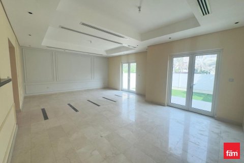 3 bedrooms Townhouse  No. 117709 4