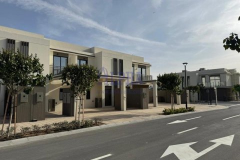 Таунхаус с 2 спальнями в Al Hamra Village, ОАЭ №156222 9