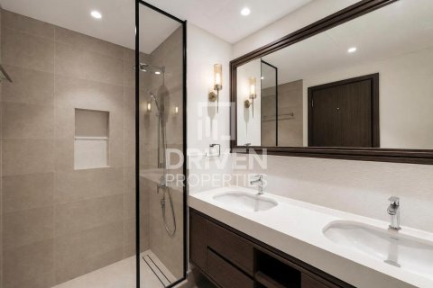 Appartement de 3 chambres à EMAAR Beachfront, UAE No. 201477 18