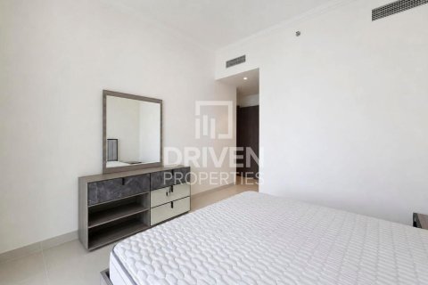 Appartement de 3 chambres à EMAAR Beachfront, UAE No. 201477 13