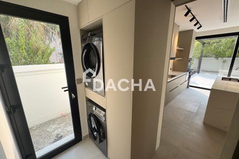 5 bedrooms Villa in Jumeirah Village Triangle, UAE No. 207803 9