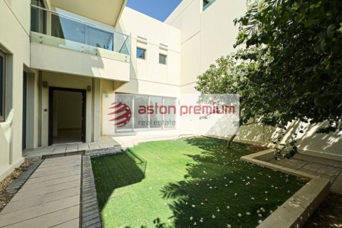 Вилла с 3 спальнями  №111829 2