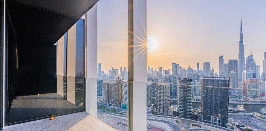 Квартира студия в Бизнес-Бэй, ОАЭ №116962