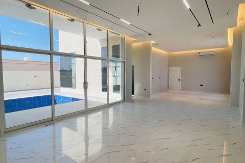 Villa de 4 dormitorios  No. 123846 7