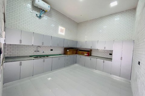 Villa de 4 dormitorios  No. 123846 12