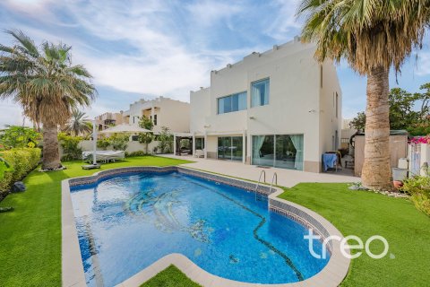 Villa de 5 chambres à Meadows, UAE No. 173417