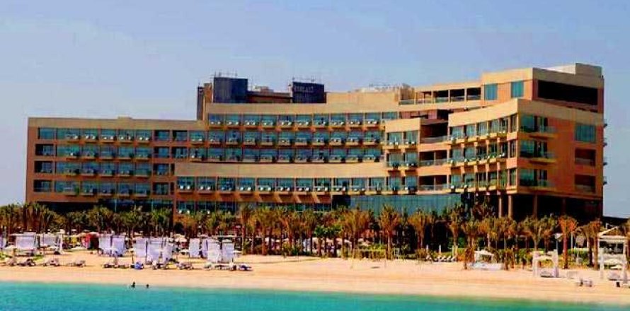 Квартира с 2 спальнями в Dream Towers, ОАЭ №97298