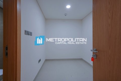 3 bedrooms Apartment in Al Reem Island, UAE No. 141867 10