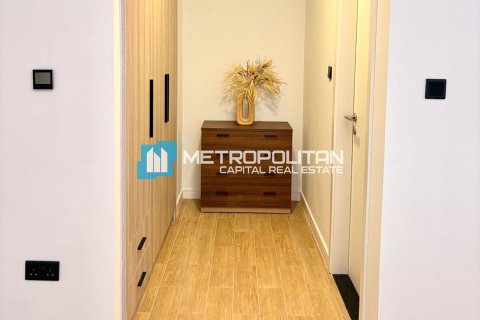 3 bedrooms Apartment in Masdar City, UAE No. 141866 8