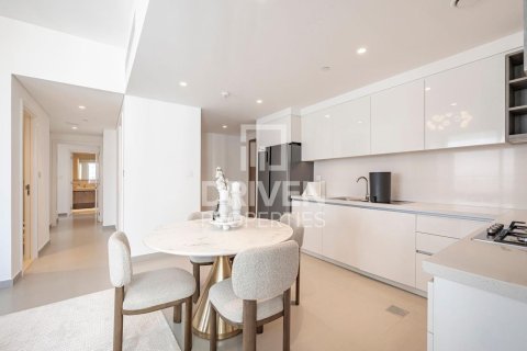 Apartment de 2 dormitorios en Downtown Views II, UAE No. 85428 11