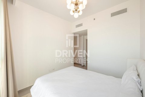 Apartment de 2 dormitorios en Downtown Views II, UAE No. 85428 4