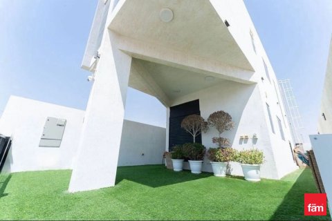 Villa de 3 chambres à Dubai, UAE No. 161921