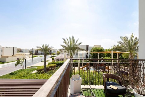 Квартира с 2 спальнями  №121504 3