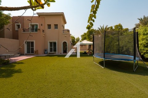 Townhouse de 3 chambres  No. 111816 2