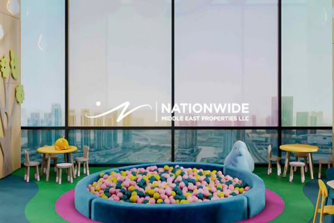 3 bedrooms Apartment in Abu Dhabi, UAE No. 105879 10