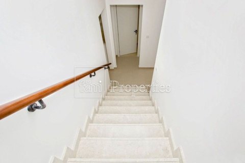 Townhouse de 3 dormitorios en Town Square, UAE No. 147542 4