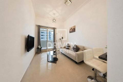 Квартира с 1 спальней в Dream Towers, ОАЭ №209387