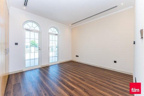 Вилла с 4 спальнями в Дубай, ОАЭ №147638 21