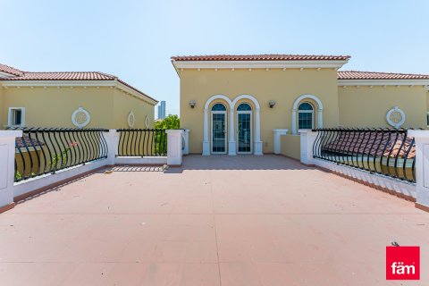 Вилла с 4 спальнями в Дубай, ОАЭ №147638 27