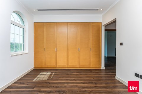 Вилла с 4 спальнями в Дубай, ОАЭ №147638 19