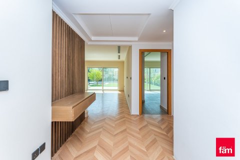 Вилла с 4 спальнями в Дубай, ОАЭ №147638 5