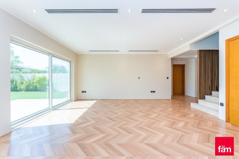 Вилла с 4 спальнями в Дубай, ОАЭ №147638 8