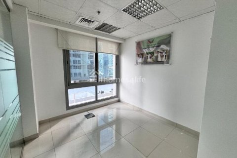 103m² Office in Business Bay, UAE No. 185021 3