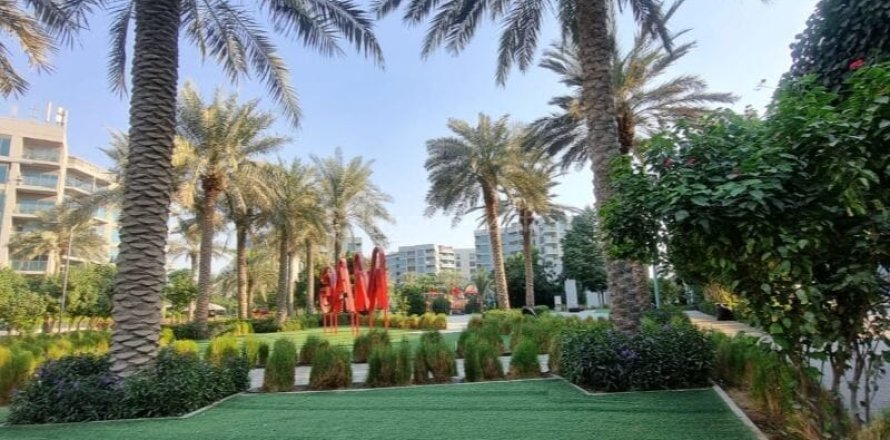 2 bedrooms Apartment in Mag 5 Boulevard, UAE No. 185025