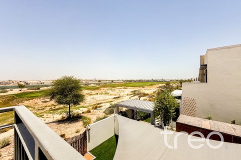 Villa de 4 dormitorios en Dubai South (Dubai World Central), UAE No. 174113 16