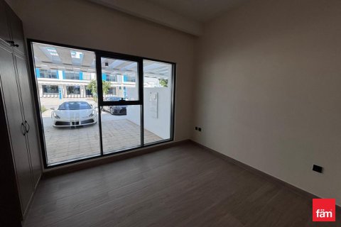 Вилла с 4 спальнями в Дубай, ОАЭ №141231 11