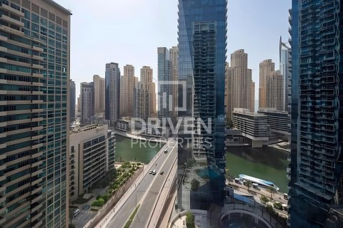 Appartement de 2 chambres à West Avenue Tower, UAE No. 201630