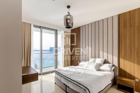 Квартира с 2 спальнями в EMAAR Beachfront, ОАЭ №192349 5
