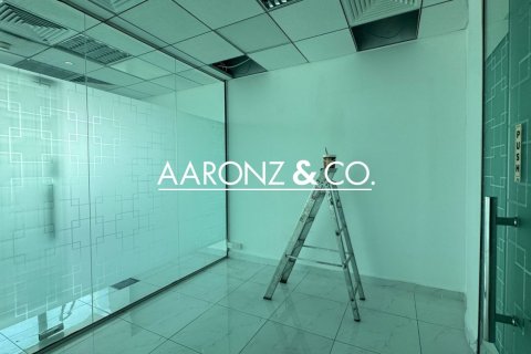 177مربع، مكتب في الخليج التجاري, الإمارات العربية المتحدة رقم 135967 11