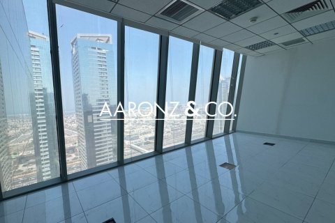 177مربع، مكتب في الخليج التجاري, الإمارات العربية المتحدة رقم 135967 3