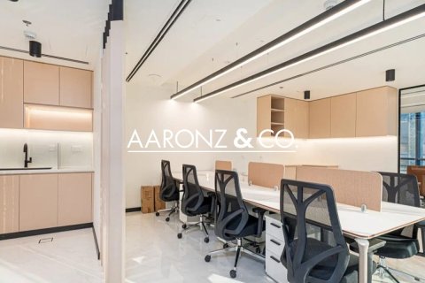 Office de 101m² à Jumeirah Lake Towers, UAE No. 135968 6