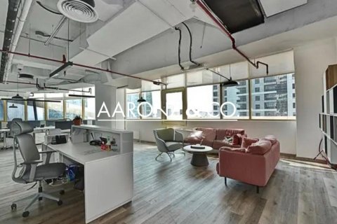 179مربع، مكتب في أبراج بحيرة جميرا, الإمارات العربية المتحدة رقم 135970 3