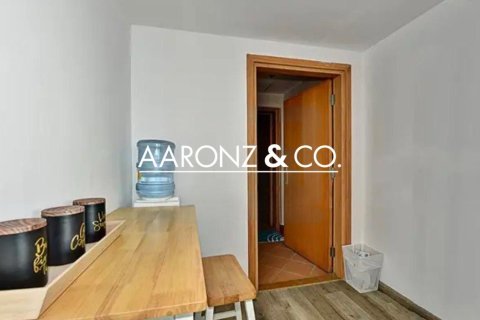 179مربع، مكتب في أبراج بحيرة جميرا, الإمارات العربية المتحدة رقم 135970 8