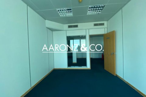 186مربع، مكتب في Sheikh Zayed Road, الإمارات العربية المتحدة رقم 135971 9