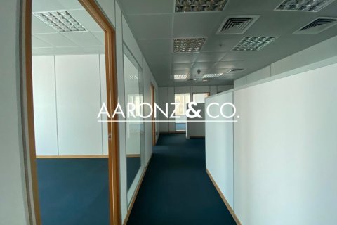 186مربع، مكتب في Sheikh Zayed Road, الإمارات العربية المتحدة رقم 135971 11