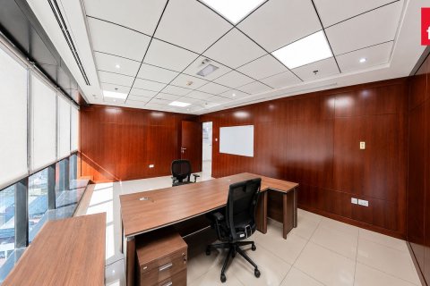 Офис 248.9м² в Дубай, ОАЭ №163126 15