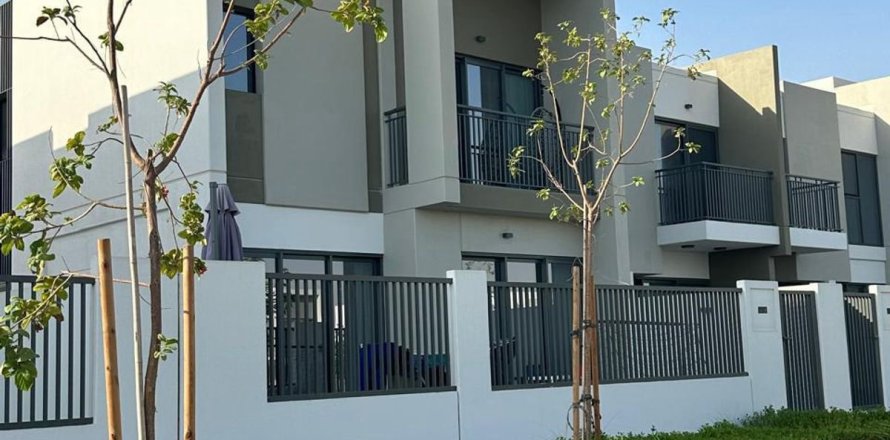 Townhouse de 4 chambres à Dubai, UAE No. 163125