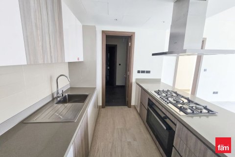 2 bedrooms Apartment in Dubai, UAE No. 163283 4