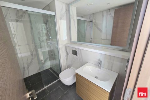 2 bedrooms Apartment in Dubai, UAE No. 163283 16
