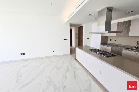 2 bedrooms Apartment in Dubai, UAE No. 163283 7